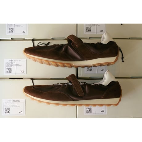 FOOT INDUSTRY / MARY JANE *DARK BROWN/ ANTIQUE WHITE
