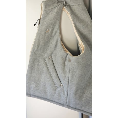 ●HIDAKA / DOWN VEST BAG * SAND BLUE