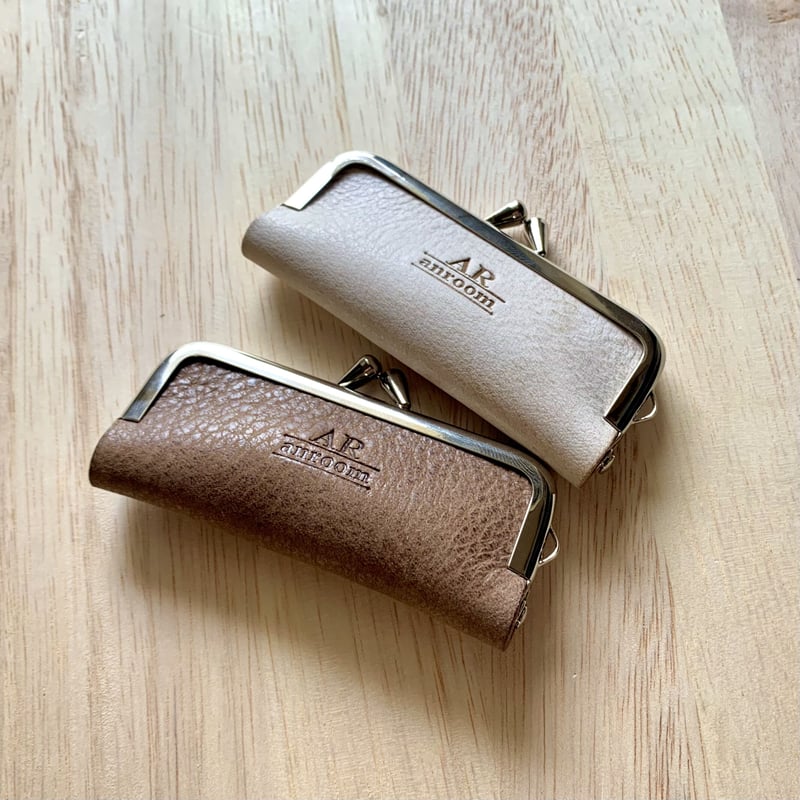 はんこ入れ 印鑑ケース / ハンコ入れ (がま口/シルバー) | anroom leather