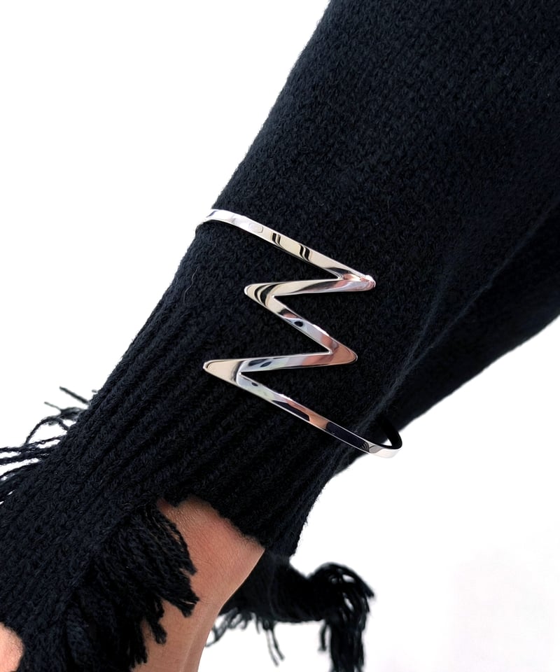 雷太プロデュース】Lightning Palm Cuff【Sparkle Closet本受注