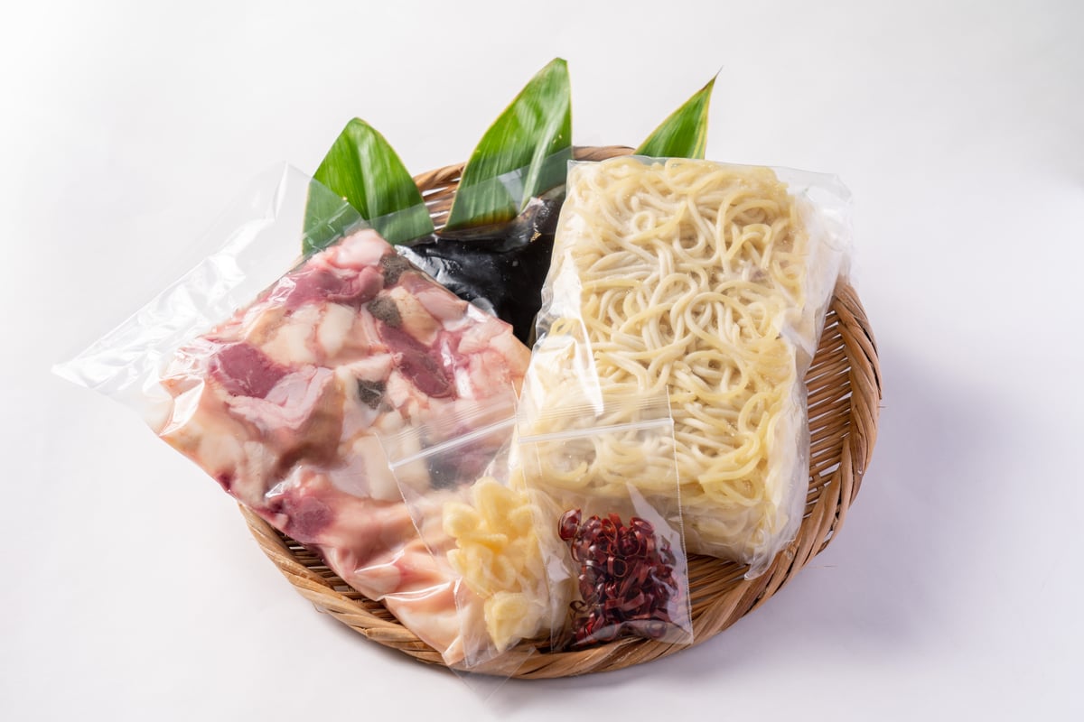 もつ鍋④ モンステラ 斑入り 7号 最高等級極上品‼️ もつ鍋様専用④