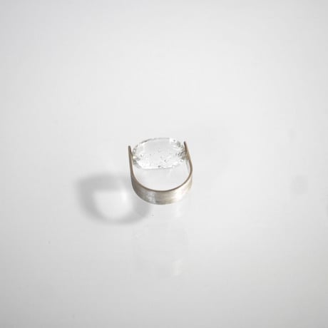 moment  U ring