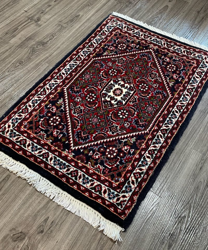 新品 ペルシャ絨毯 手織り ザンジャン産 マヒ柄 74×53cm 茜色