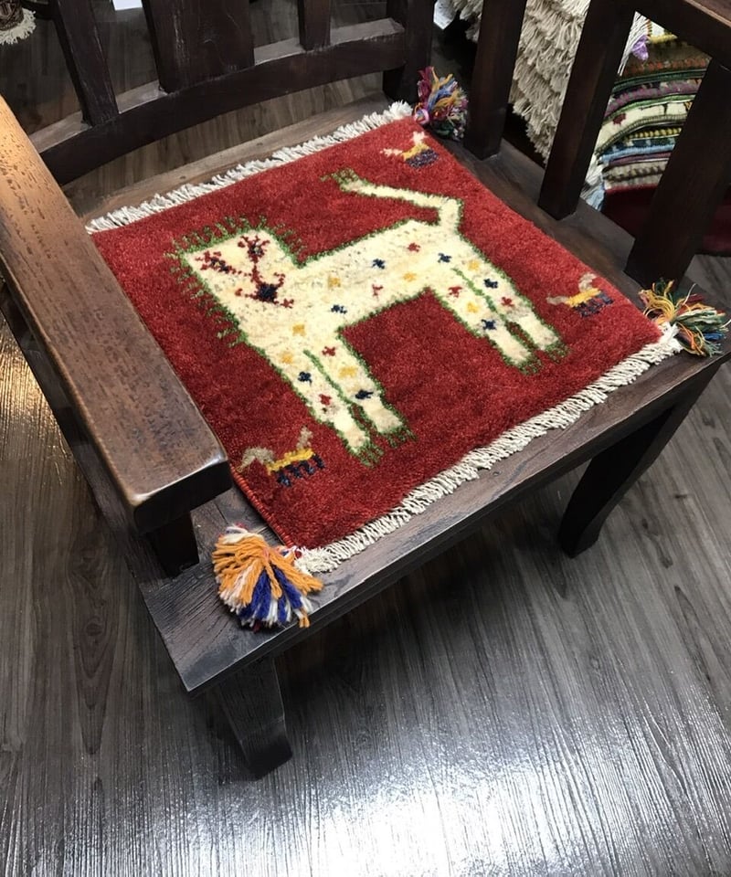 新品 ペルシャ絨毯 手織り ギャッベ 39×40cm 茜色 ライオン | SASANIAN