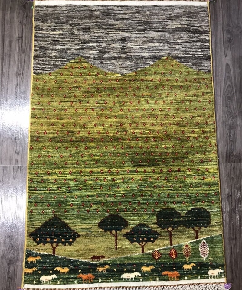 新品 ペルシャ絨毯 手織りリズギャッベ 120cm×80cm 緑 羊 生命の 新品 ペルシャ絨毯 手織りリズギャッベ 120cm×80cm 緑 羊 生命の