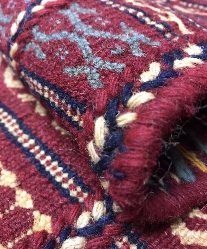 新品 ペルシャ絨毯 手織り キリム95cm×62cm 草木染め 赤色 女の子