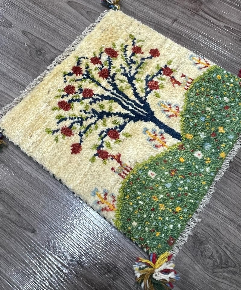 新品 ペルシャ絨毯 手織り ギャッベ 39cm×39cm ナチュラル