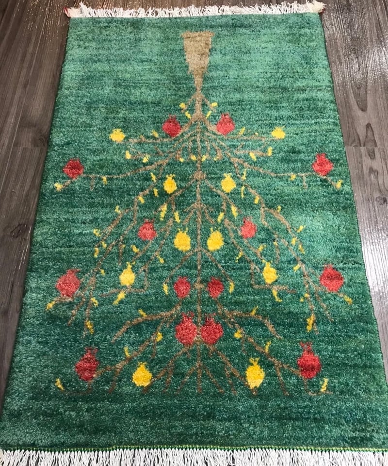 新品 ペルシャ絨毯 ギャッベ キャシュクリ ナチュラル ザクロの木