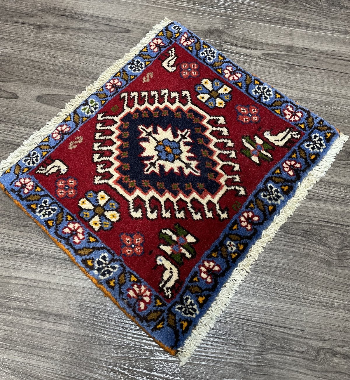 新品 ペルシャ絨毯 手織り ヤラメ産 トライバルラグ 35cm×41cm 