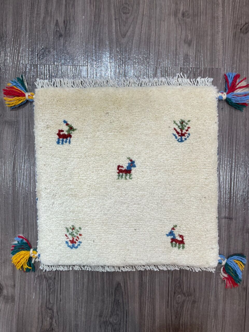 新品 ペルシャ絨毯 手織り ギャッベ 40×41cm ナチュラル 山羊 生命の木
