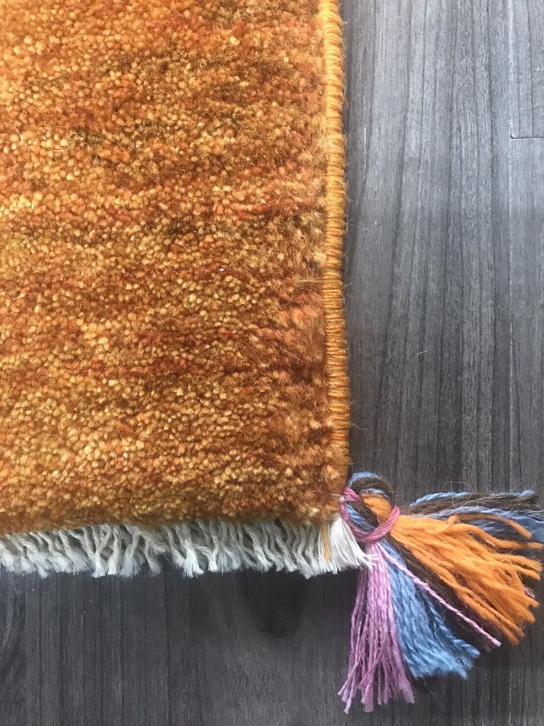 新品 ペルシャ絨毯 手織りギャッベ 39cm×41cm 鹿 オレンジ(黄色 新品 ペルシャ絨毯 手織りギャッベ 39cm×41cm 鹿 オレンジ(黄色