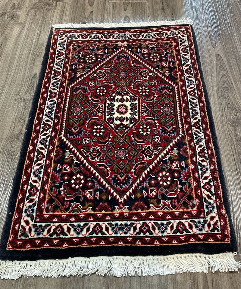 新品 ペルシャ絨毯 手織り ザンジャン産 マヒ柄 74×53cm 茜色 