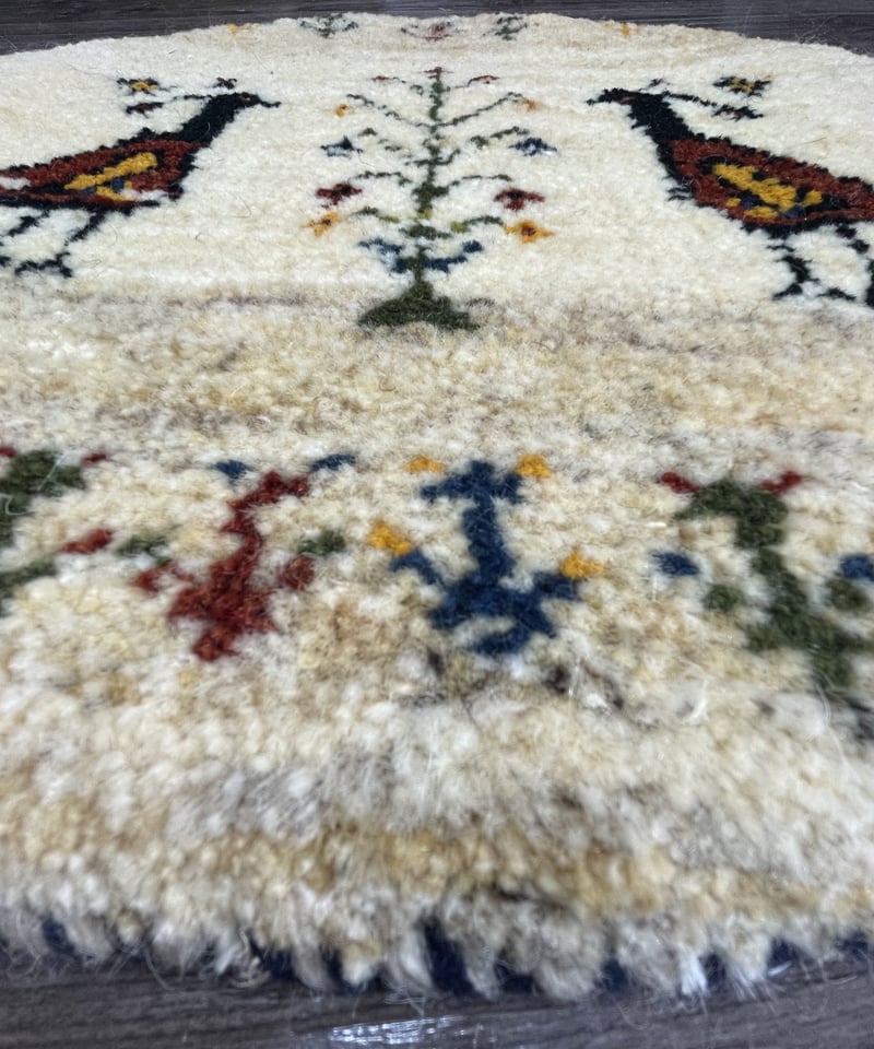 新品 ペルシャ絨毯 手織り ギャッベ 円形 40cm ナチュラル 新品 ペルシャ絨毯 手織り ギャッベ 円形 40cm ナチュラル