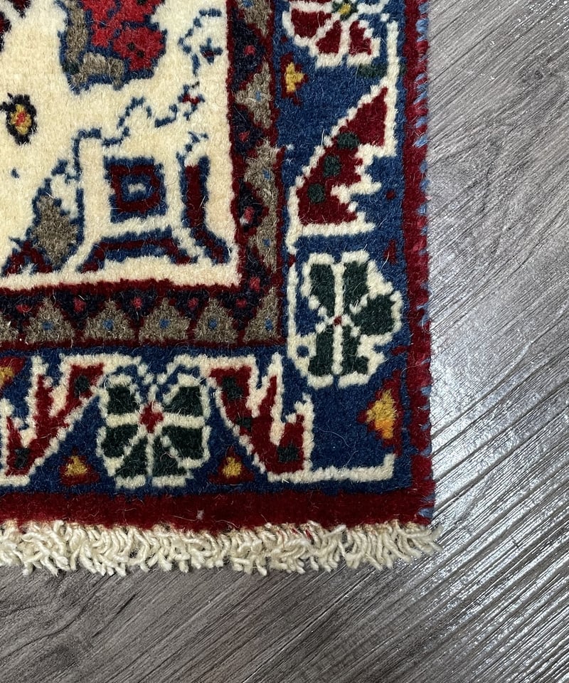 新品 ペルシャ絨毯 手織り ヤラメ産 トライバルラグ | SASANIAN 新品 ペルシャ絨毯 手織り ヤラメ産 トライバルラグ | SASANIAN