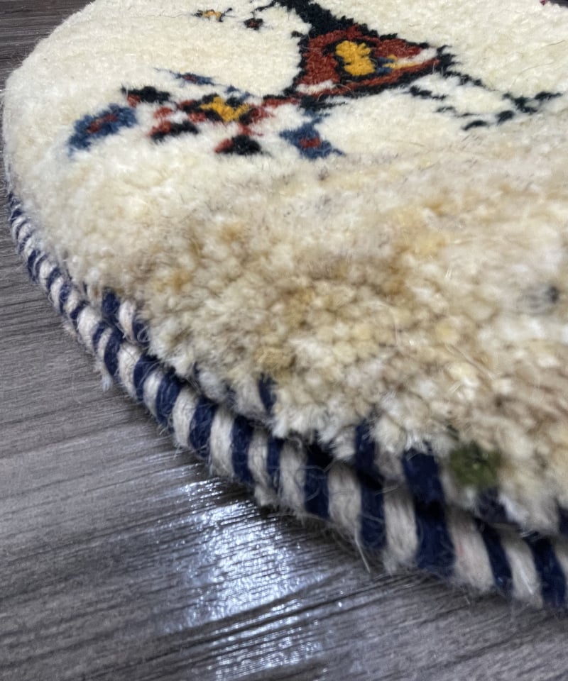 新品 ペルシャ絨毯 手織り ギャッベ 円形 40cm ナチュラル 新品 ペルシャ絨毯 手織り ギャッベ 円形 40cm ナチュラル