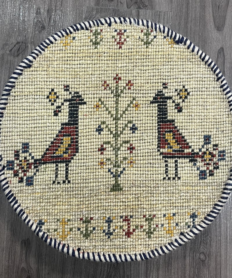 新品 ペルシャ絨毯 手織り ギャッベ 円形 40cm ナチュラル 新品 ペルシャ絨毯 手織り ギャッベ 円形 40cm ナチュラル