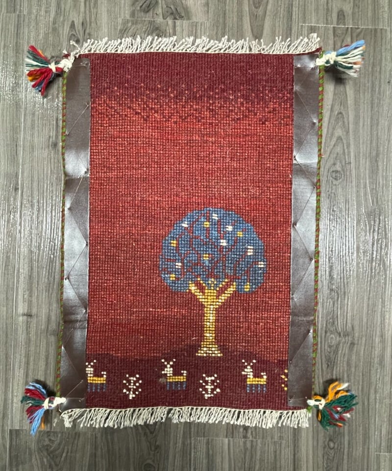 新品 ペルシャ絨毯 手織り ペルシャ ギャッベ 生命の木 羊 風景-