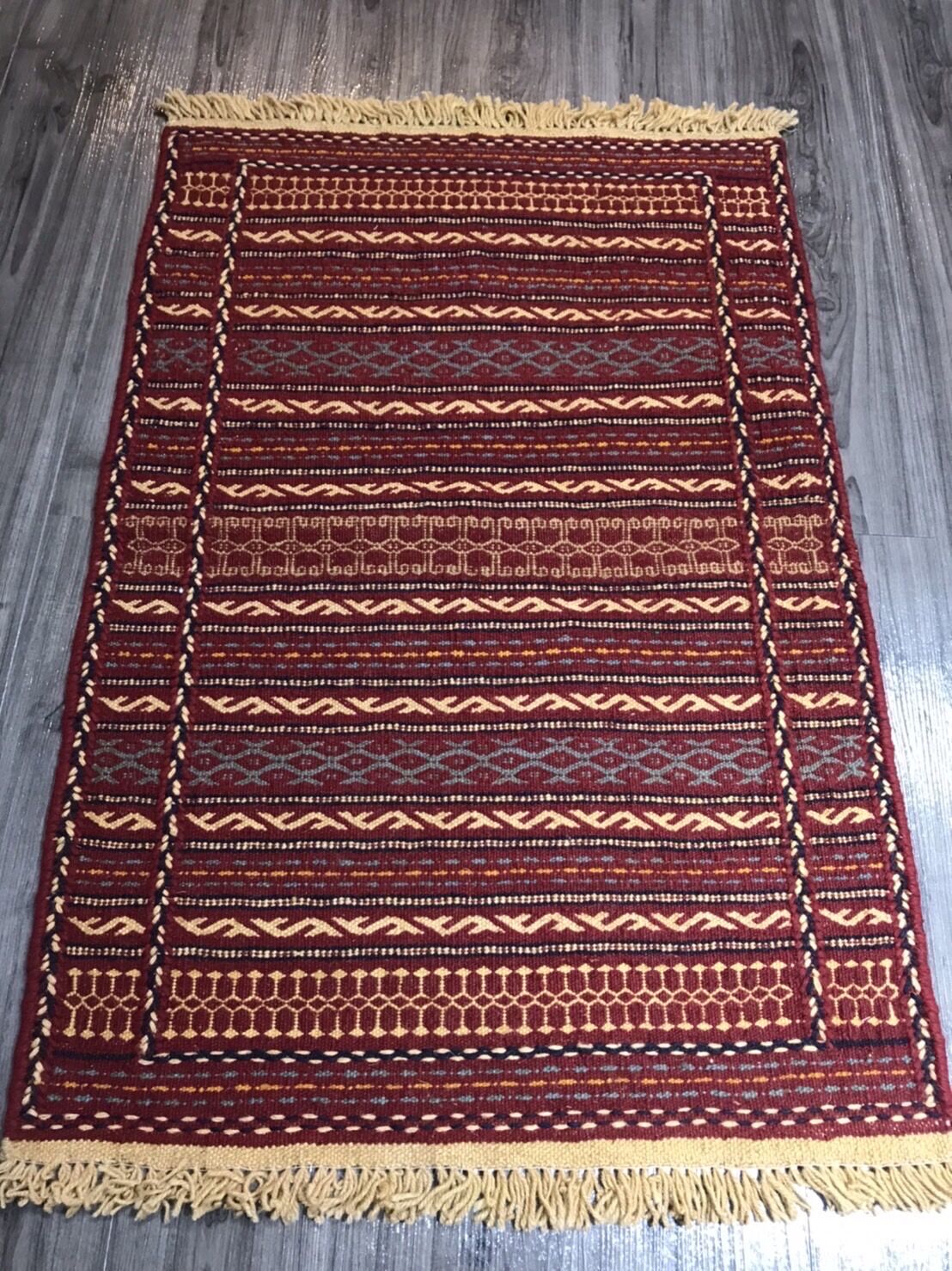 ペルシャキリム 手織り スーザニ 新品 165x110 リバーシブル なう