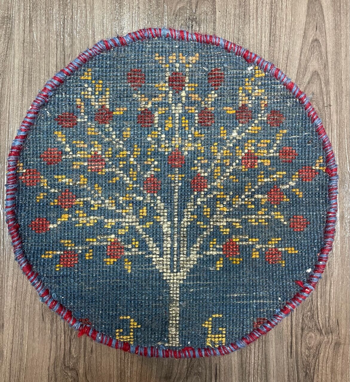 新品　ペルシャ絨毯　手織り　ギャッベ　キャシュクリ円形　(015)風景　カラフル 新品 ペルシャ絨毯 手織り ギャッベ キャシュクリ形 (015)風景