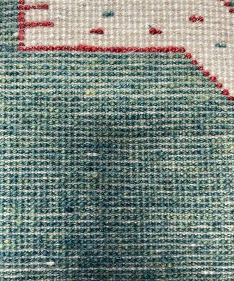 新品　ペルシャ絨毯　手織り　ヤラメ産　ライオン　緑色 新品 ペルシャ絨毯 手織り ヤラメ産 ライオン 緑色