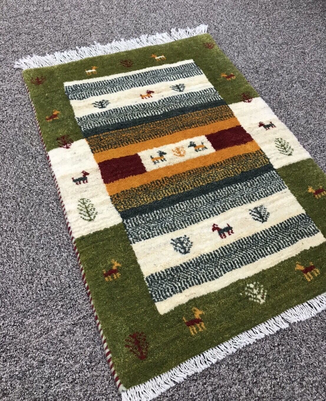 新品 ペルシャ絨毯 手織り ギャッベ 88cm×63cm | SASANIAN RUGS