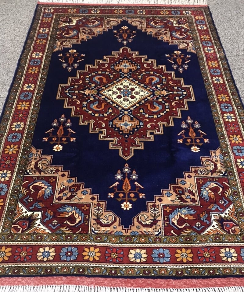 新品 ペルシャ絨毯 手織り トライバルラグ カシュガイ 165cm×115cm 