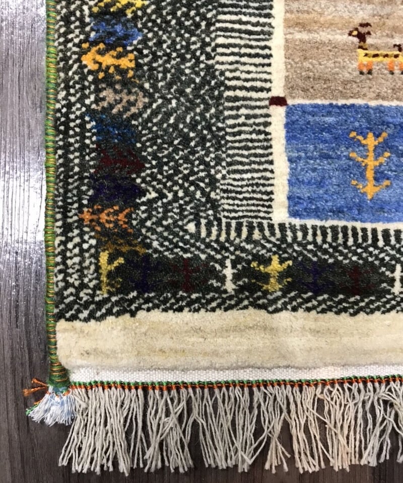 新品 ペルシャ絨毯 手織り リズ ギャッベ 125×85cm 緑色 ラクダ 女の子