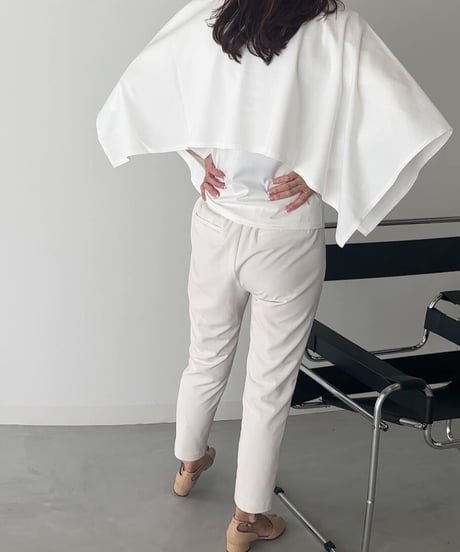 cape cutsew　white