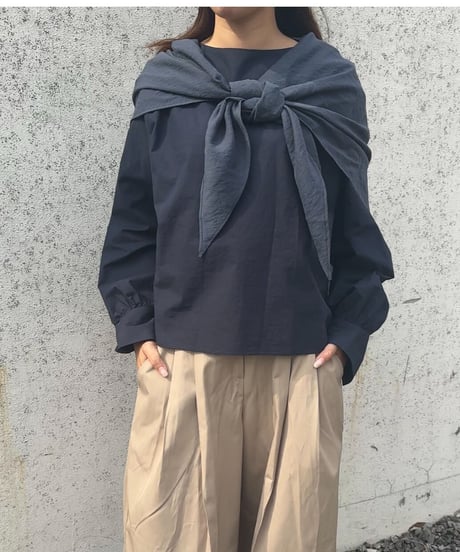 scarf docking blouse  navy