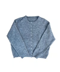 marshmallow color cardigan gray