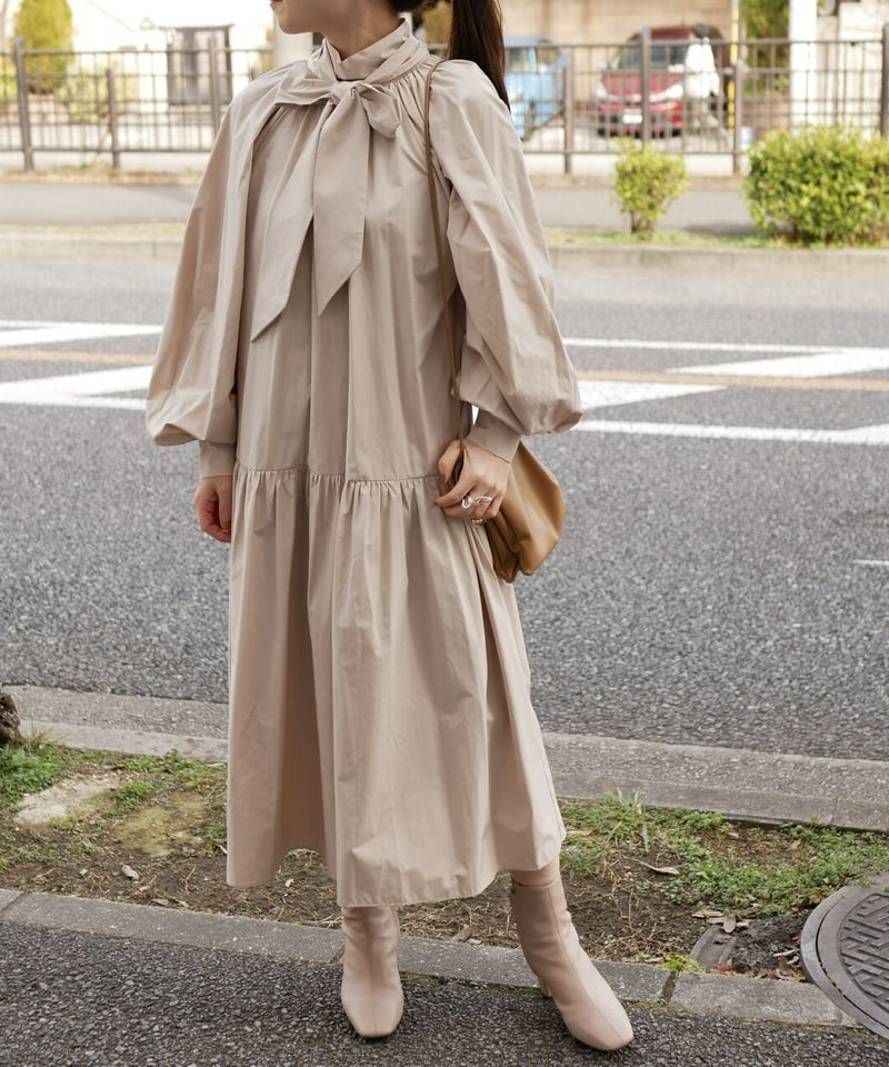 volume sleeve long OP (beige) | Acdre volume sleeve long OP (beige) | Acdre