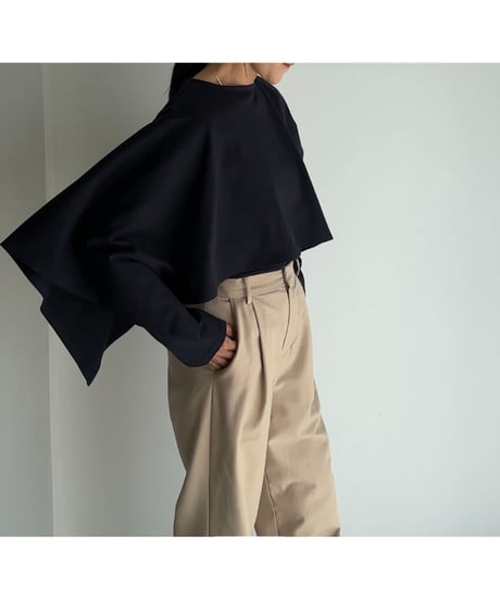 cape cutsew　black