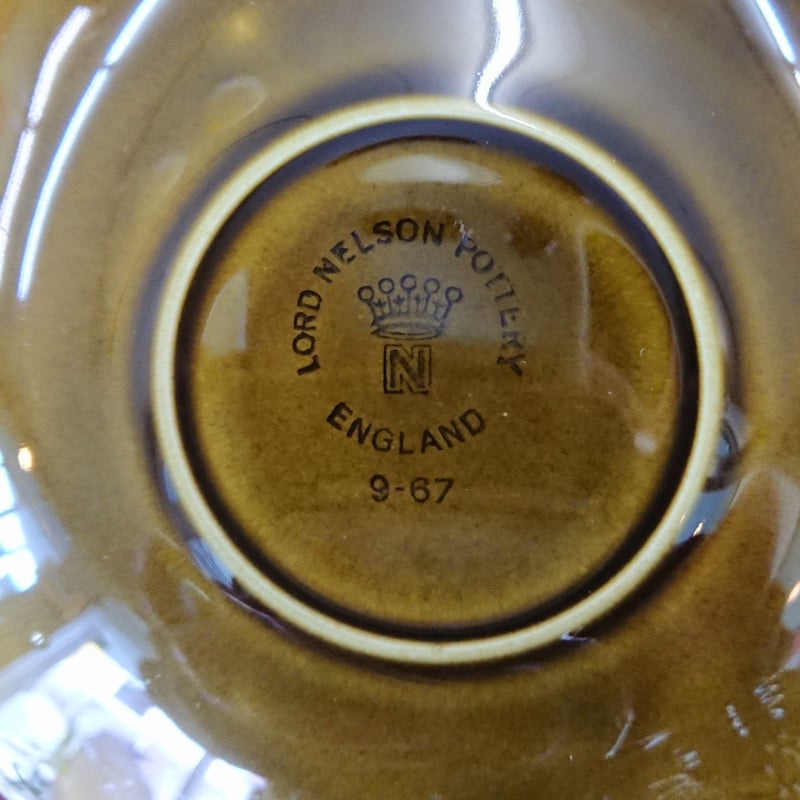 イギリス製ヴィンテージ＜LORD NWLSON POTTERY ＞カップ