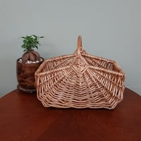 ウィロー(柳) ウィッカーバスケット - 新品 -