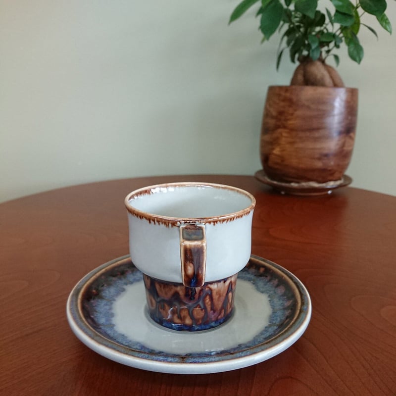 デンマーク製＜イェンス．H．クイストゴー＞カップ＆ソーサー2客