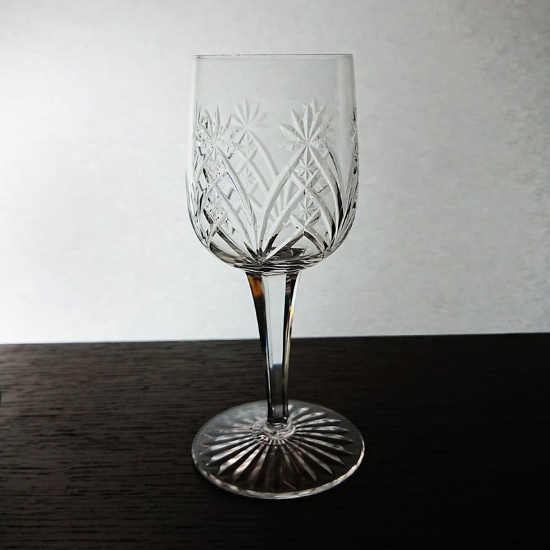 羨む格別な存在感★4個セット★オールド バカラ クリスタルワイングラス フランス フランス製 ＜オールドバカラ＞ クリスタルワイングラス “FLANDRE