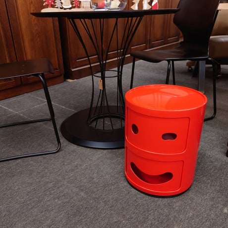 イタリア製 < Kartell (カルテル) >   コンポニビリ ‘‘ウインク‘‘₌ 新品 ₌