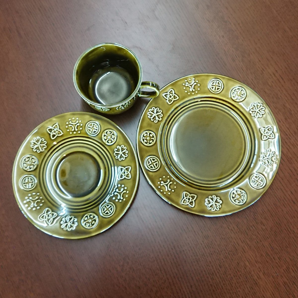 お値下げ❣️素敵すぎる。イギリス製トレイ　ヴィンテージ イギリス製ヴィンテージ＜LORD NWLSON POTTERY ＞カップ＆ソーサーと