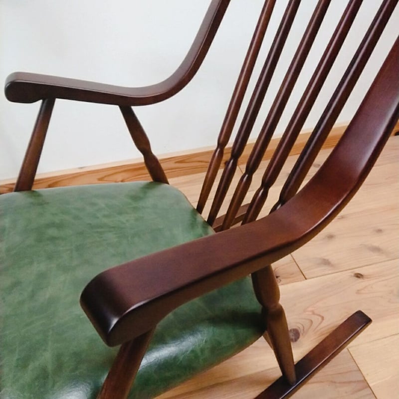 鳥取家具> ヴィンテージ・ロッキングチェア | FUJIWAKAYAMA 鳥取家具> ヴィンテージ・ロッキングチェア | FUJIWAKAYAMA