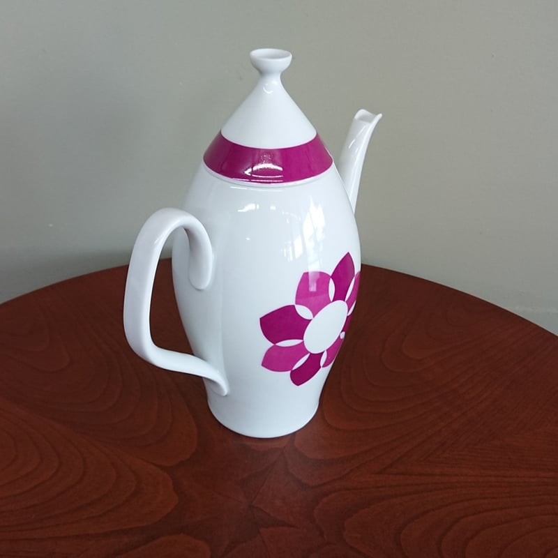 エルメス　HERMES プティアッシュ オブジェ ストーン シェル M042 エルメス HERMES プティアッシュ オブジェ ストーン シェル M042