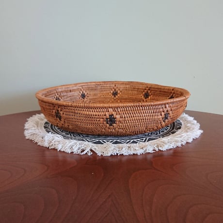 バリ島【アタ】　柄入り丸トレー -新品 -