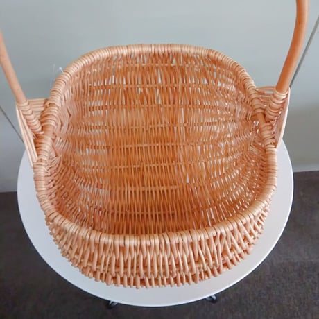ウィロー(柳) ウィッカーバスケット大 - 新品 -