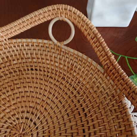 ラタン(籐) 透かし編みトレー - 新品 -