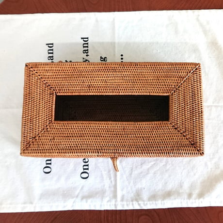 ★再入荷★　バリ島【アタ】 ティッシュケース -新品 -