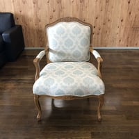 カリモク＞ コロニアルシリーズ・2人掛けソファ | FUJIWAKAYAMA