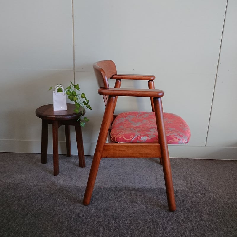 ダイニング5点セット ＜コスガ＞ ローテーブル＆＜飛騨家具＞肘付き