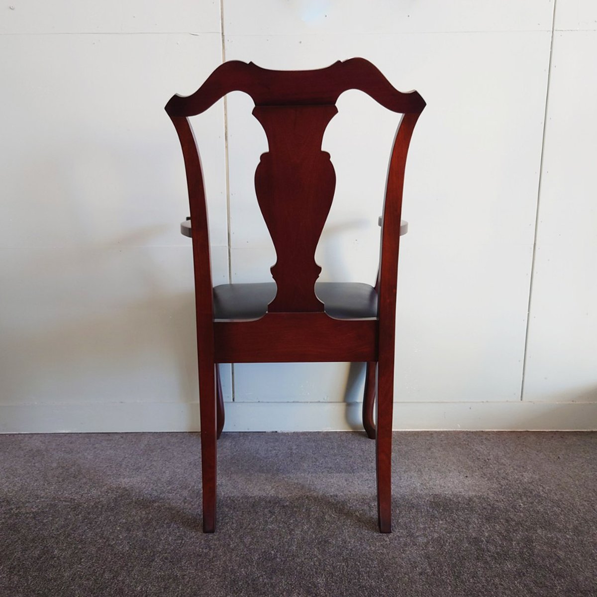 k478r121 アンティーク家具 英国 カービング アームチェア 2脚セット