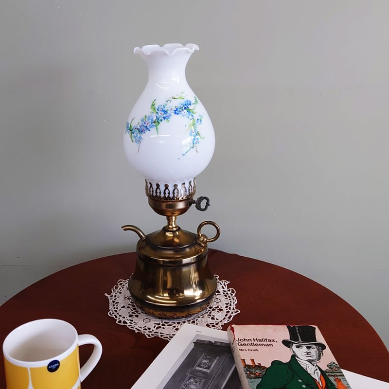 アメリカ製 アンティークランプ(ミルクガラス) | FUJIWAKAYAMA