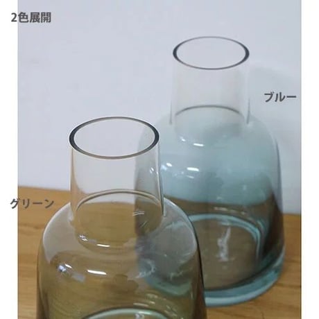 ガラスボトル  E