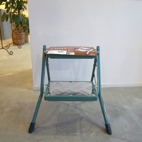 Folding 2-steps ladder　フォールディング 2 ステップス